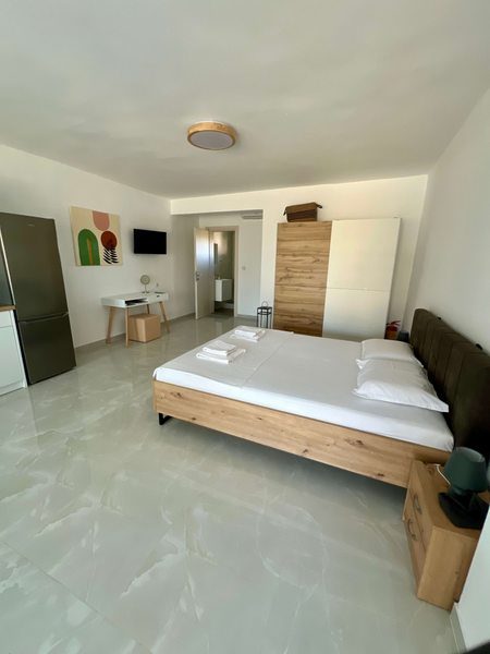 Double room holiday apartment with private terrace in Nea Potidea Kassandra Halkidiki